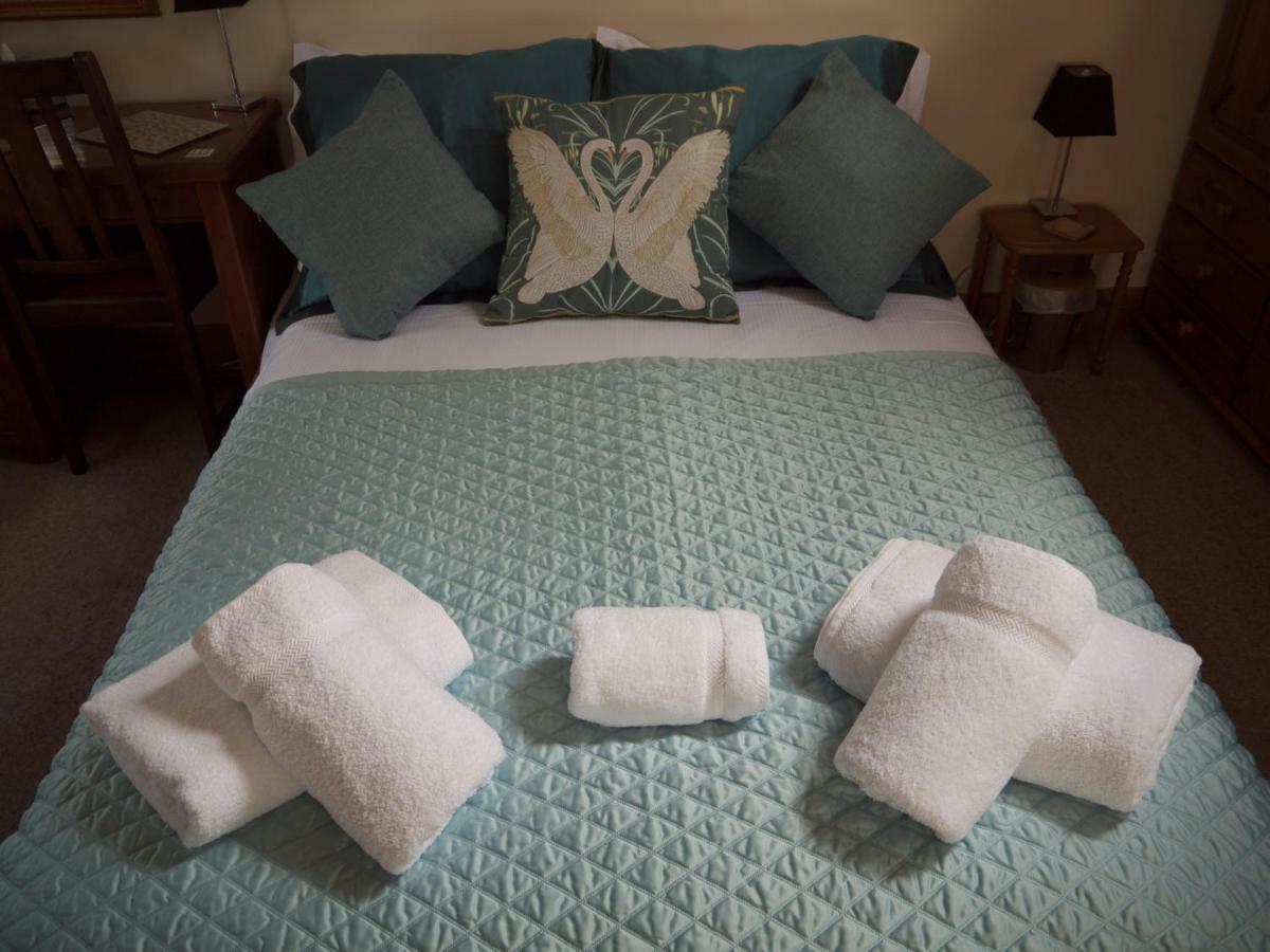 Blossom Cottage Lonmore Bagian luar foto
